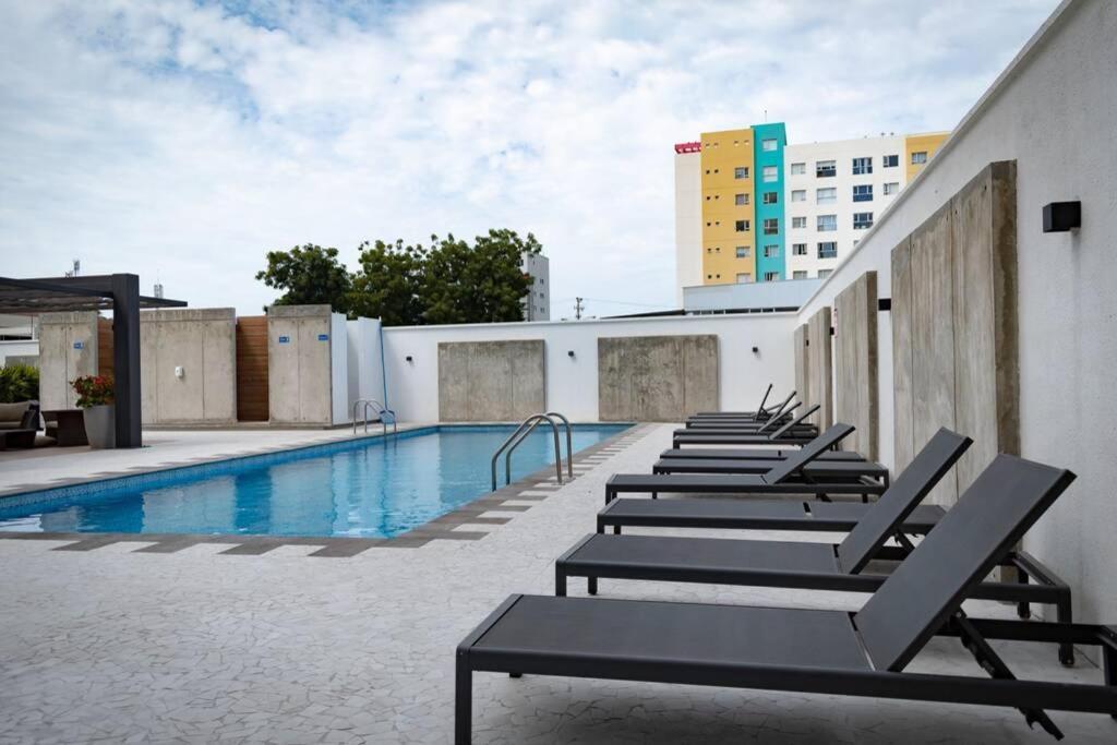 M3 Lujoso Y Comodo Departamento Con Playa 2 Piscinas Cancha De Tenis Jacuzzi Seguridad 24 Horas Manta Exteriör bild
