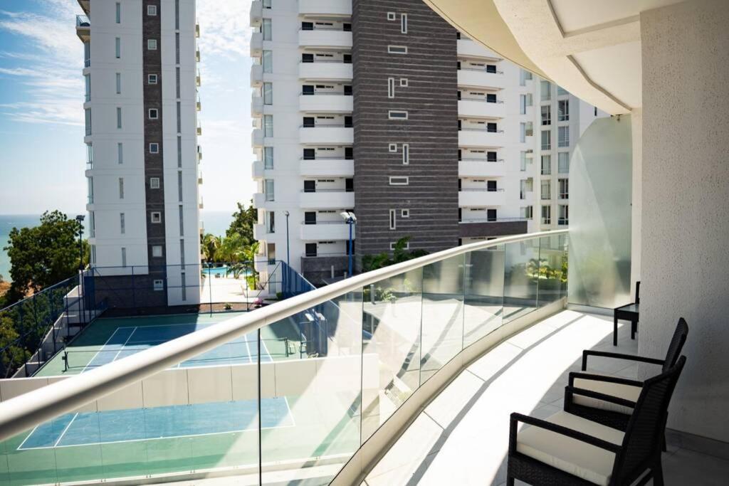 M3 Lujoso Y Comodo Departamento Con Playa 2 Piscinas Cancha De Tenis Jacuzzi Seguridad 24 Horas Manta Exteriör bild